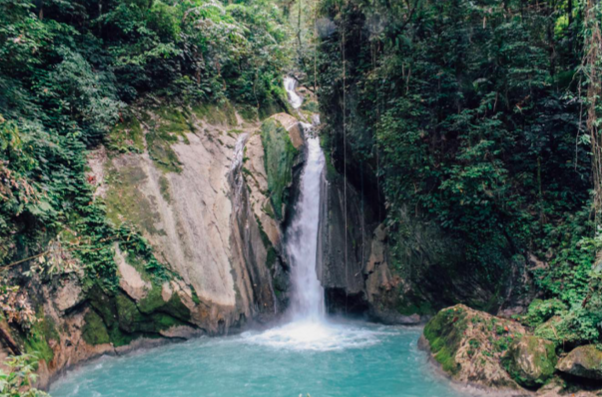 Air Terjun Watiena