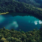 Keindahan Danau Rana