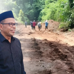 Lama Terbengkalai, Warga Desak Pemerintah Daerah Bangun Jalan Lingkar Ambalau