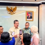 Hendrik: Sejumlah Daerah di Maluku Disetujui untuk Pengembangan dan Hilirisasi Komoditas Kelapa dan Ubi Kayu