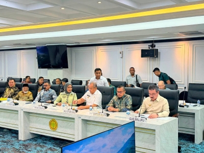 Gubernur Maluku Paparkan Program Hilirisasi Pertanian, Mentan Setujui Pengembangan Kelapa dan Dukung Hilirisasi Ubi Kayu di Buru Selatan
